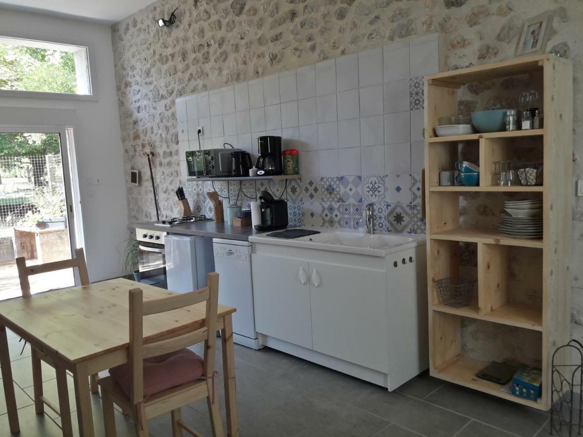 La Marelle Bed and Breakfast Avrillé-les-Ponceaux Εξωτερικό φωτογραφία